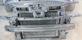 VW Caddy 2K Schloßträger mit Kühler Kondensator Ladeluftkühler Klimaanlage - Bild 1