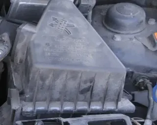 VW Polo 9N 9N3 Luftfilterkasten Luftfilter Kasten Gehäuse 1,4 TDI BMS BWB - Bild 3