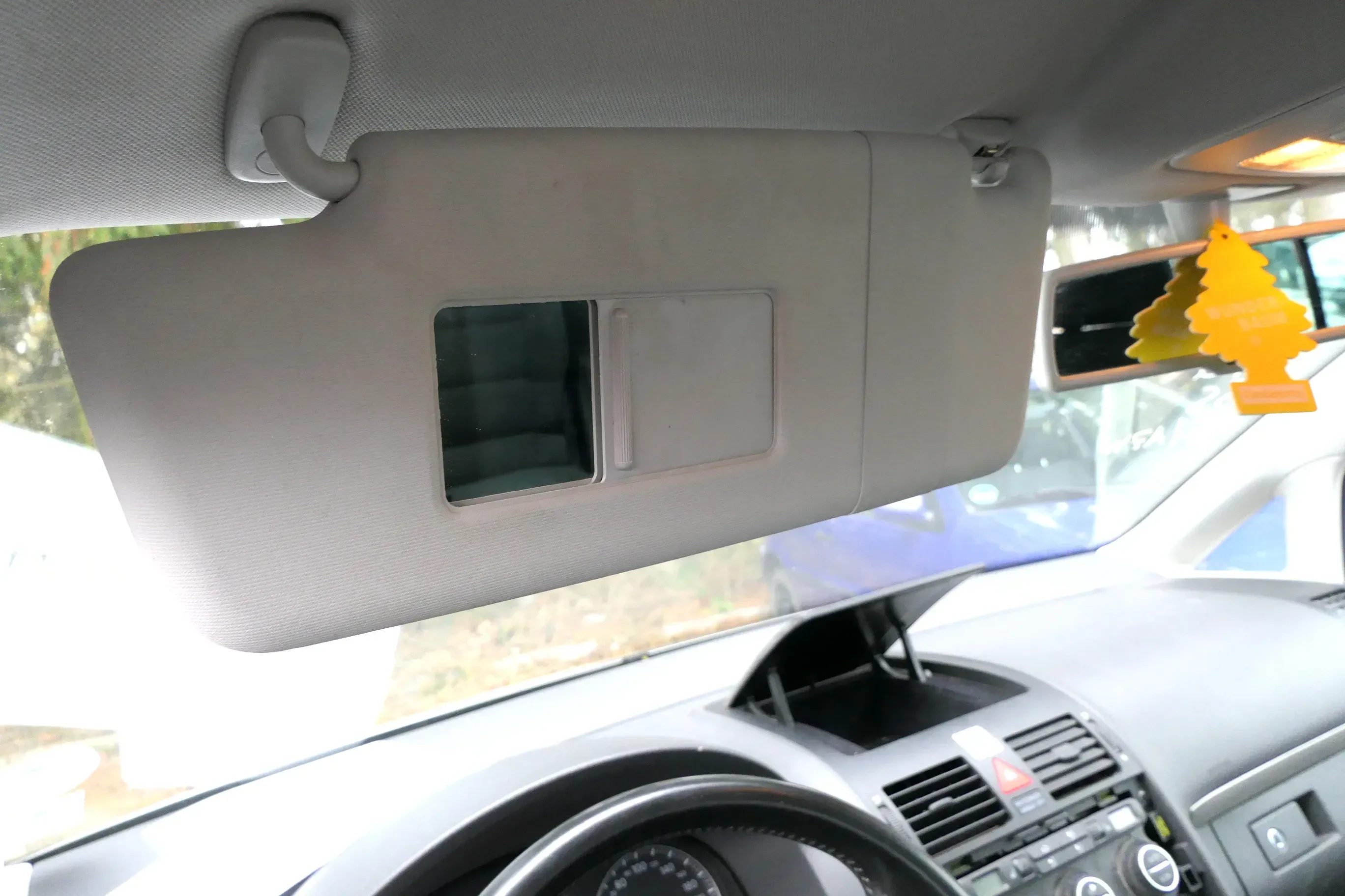 VW Touran 1T Sonnenblenden Sonnenblende grau links 1T0857551F - Bild 1