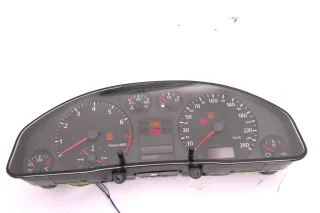 Audi A6 4B Tacho Tachometer Kombiinstrument 300.000km 4B0919860P 1.8 1.8T Benzin - Bild 1