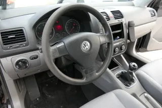 VW Golf 5 Armaturenbrett Cockpit Amaturbrett - ohne Anbauteile - Farbe Grau - Bild 1