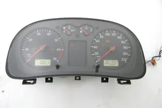 VW Golf 4 Tacho Tachometer Kombiinstrument 341.000km 1J0919861 1,4 16V 75PS 55kw - Bild 1