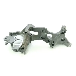 VW Caddy Halter Konsole Lichtmaschine Träger 2,0 TDI 04L903141B Pumpe DFSB - Bild 1