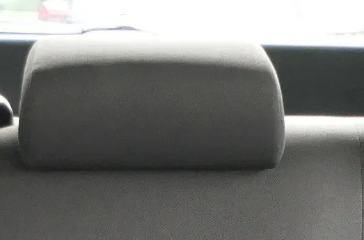 Seat Ibiza 6L Kopfstütze hinten in der Mitte mittig venusgrau XFU - Bild 1