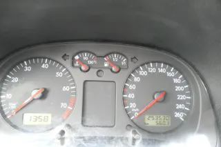 VW Golf 4 Tacho Tachometer Kombiinstrument 253.000km 1J0920805B 1,6-2,8 - Bild 1