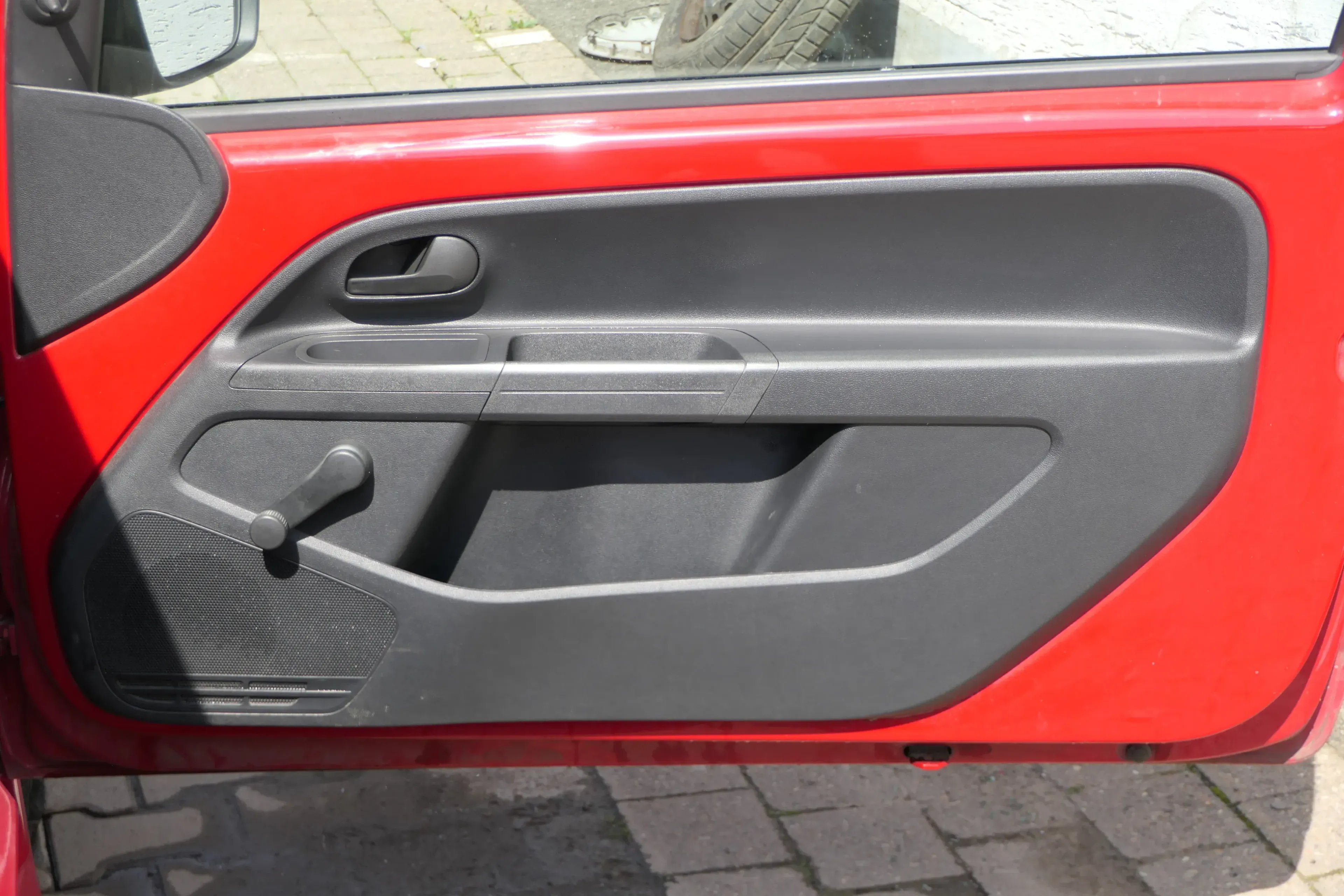 VW Up Mii Citigo Türverkleidung Verkleidung Tür vorne rechts schwarz 2/3-Türer - Bild 1