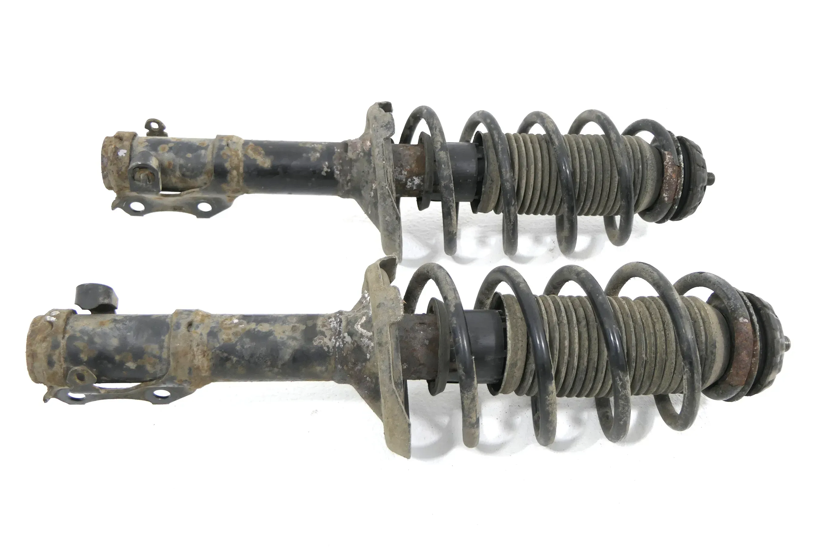 1x VW Passat 3A 35i Federbein Stoßdämpfer vorne rechts / links - Bild 1