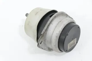 Audi Q7 Touareg Motorlager Motorhalter Lager Halter links 7L8199131A Stütze - Bild 1