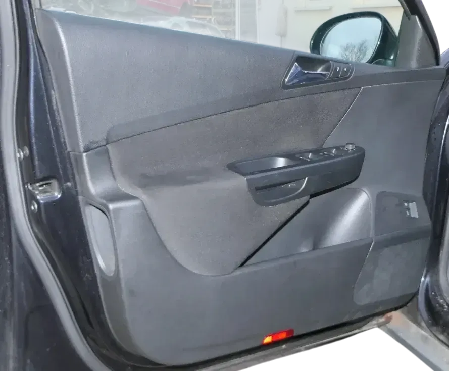 VW Passat 3C Variant 1x Türverkleidung Verkleidung Tür vorne links schwarz - Bild 1