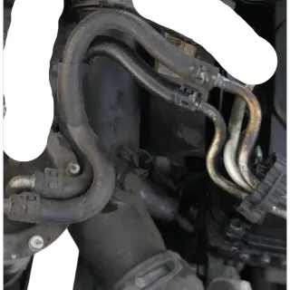 Golf 6 A3 8P 2,0 TDI Leitung Leitungen Kraftstoffleitung Rohre Rohr 1K0130307N - Bild 1