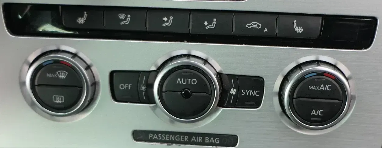 Passat B8 3C 3G Steuergerät Klimaanlage Klimabedienteil 3AA907044BB SHZ - Bild 1