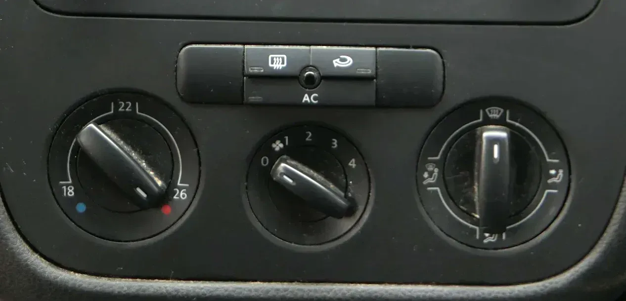 VW Golf 5 Eos Steuergerät Klimaanlage Klimabedienteil 1K0820047HB Heizung AC - Bild 1