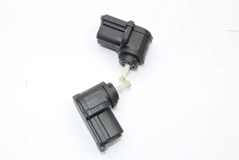 VW Lupo 2x Stellmotor Scheinwerfer Motor Höhenverstellung Scheinwerferstellmotor - Bild 1