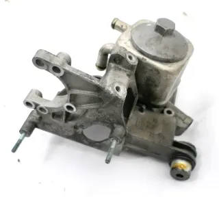 VW Passat 3BG Audi A4 A6 Ölkühler Halter 2,5 TDI Motor 150PS 110kw 059145169 - Bild 1