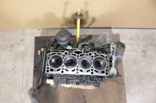 VW Golf 5 1K Motor Block 2.0 SDI 55kw 75PS BDK ca. 180.000km - ohneKopf - Bild 4