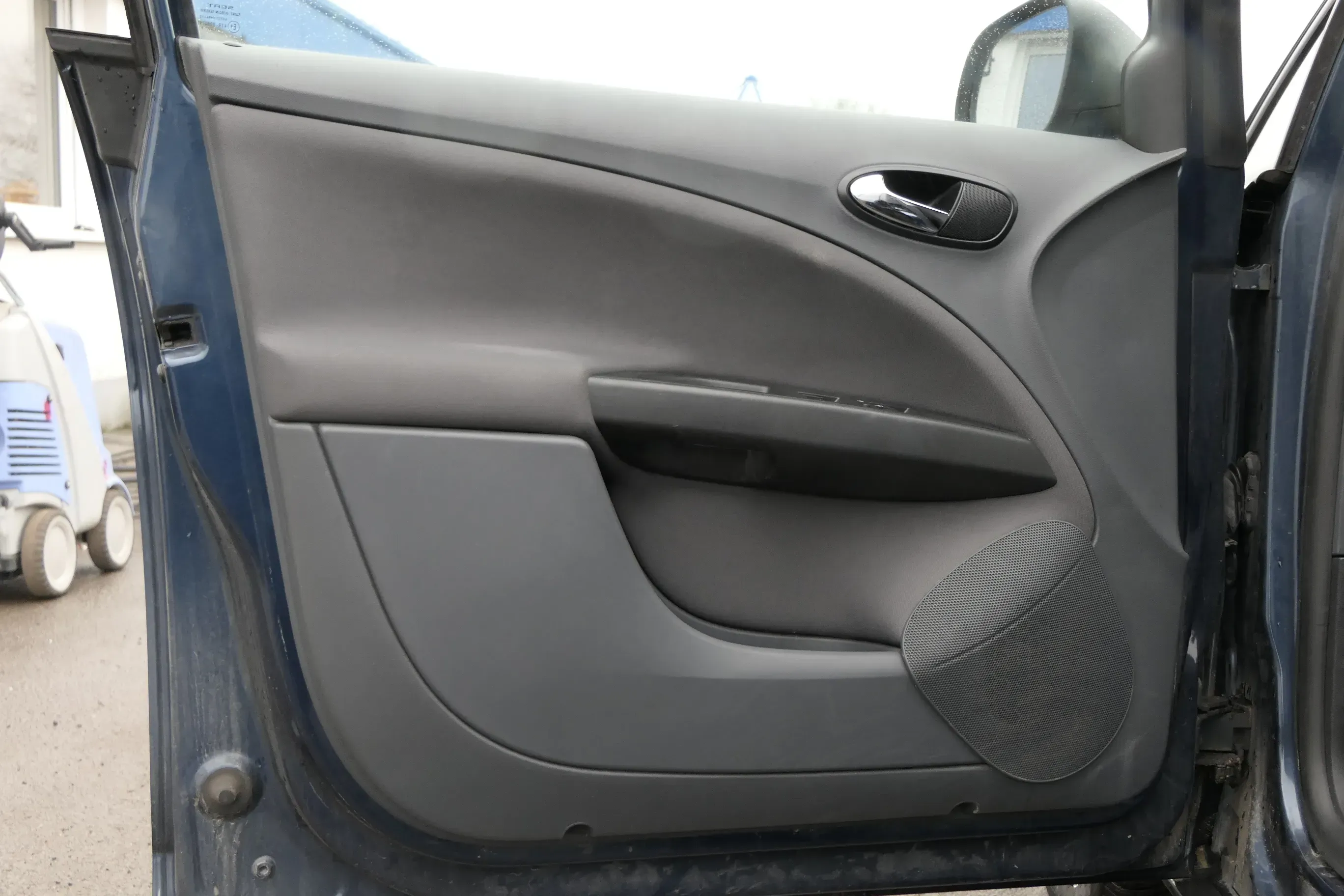 Seat Altea 5P XL Türverkleidung Verkleidung Tür vorne +hinten links Sonnenrollo - Bild 1
