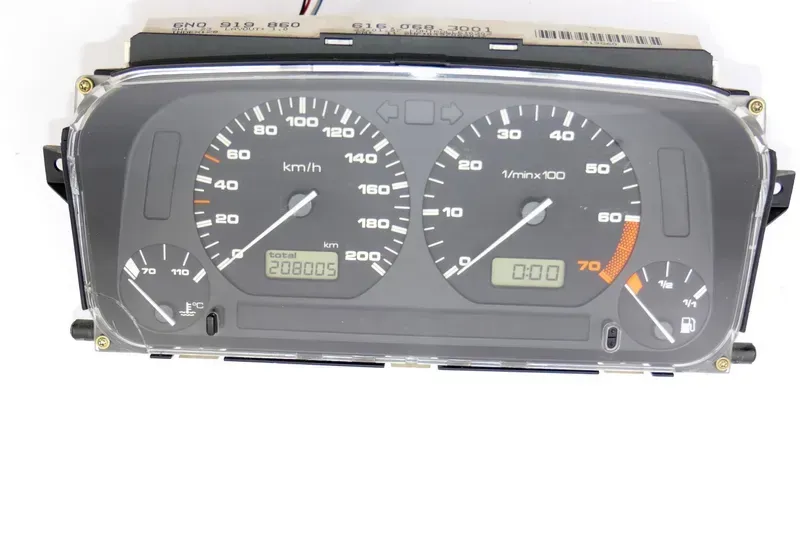 VW Polo 6N Tacho Tachometer Kombiinstrument 208.000km 6N0919860 Benziner - Bild 1