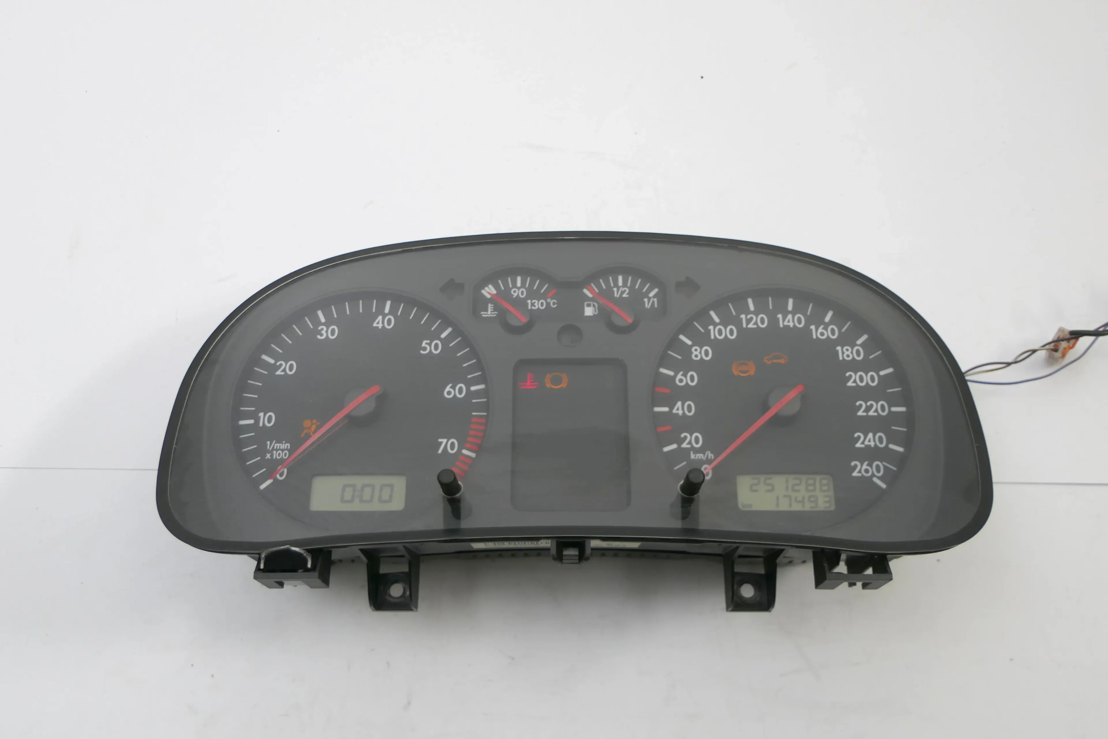 VW Golf 4 Tacho Tachometer Kombiinstrument 257.000km 1J0920806B 1,6-2,8 - Bild 1