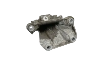 Audi A4 8E Stütze Motorhalter rechts 3,2 FSI AUK BKH 8E0199308Q - Bild 3