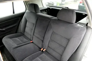 Golf 4 Limousine Sitz Rückbank Rücksitzbank Sitzfläche Sitze Kopfstützen Velour - Bild 1