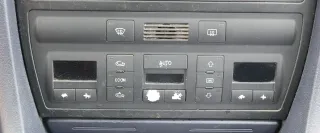 Audi A6 4B C5 Steuergerät Klimaanlage Klimabedienteil 4B0820043AJ Climatronic - Bild 1