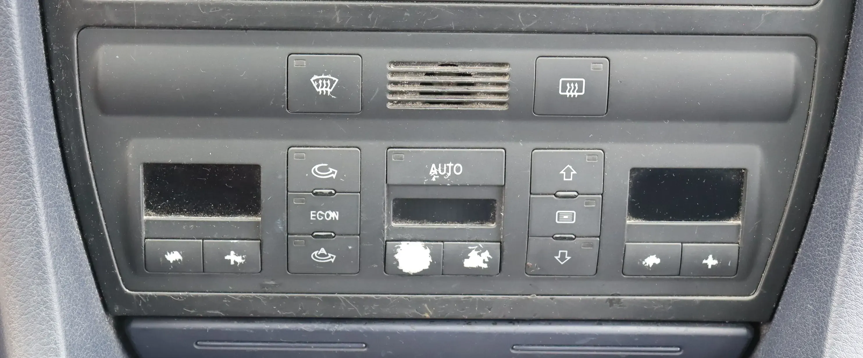 Audi A6 4B C5 Steuergerät Klimaanlage Klimabedienteil 4B0820043AJ Climatronic - Bild 1