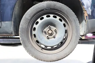Skoda Superb 3U Passat 3BG Felgen Reifen Winterreifen M+S 205/55 R16 91H 5-8mm - Bild 1