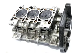 VW Passat 3B A4 Motor Zylinderkopf ALF ASM BDV links 2,4 142kw 193PS Quattro V6 - Bild 4