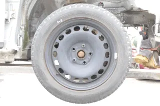 VW Passat 3C Golf Reifen Winterrreifen M&S 205/55 R16 94H Felgen 5-7mm - Bild 1
