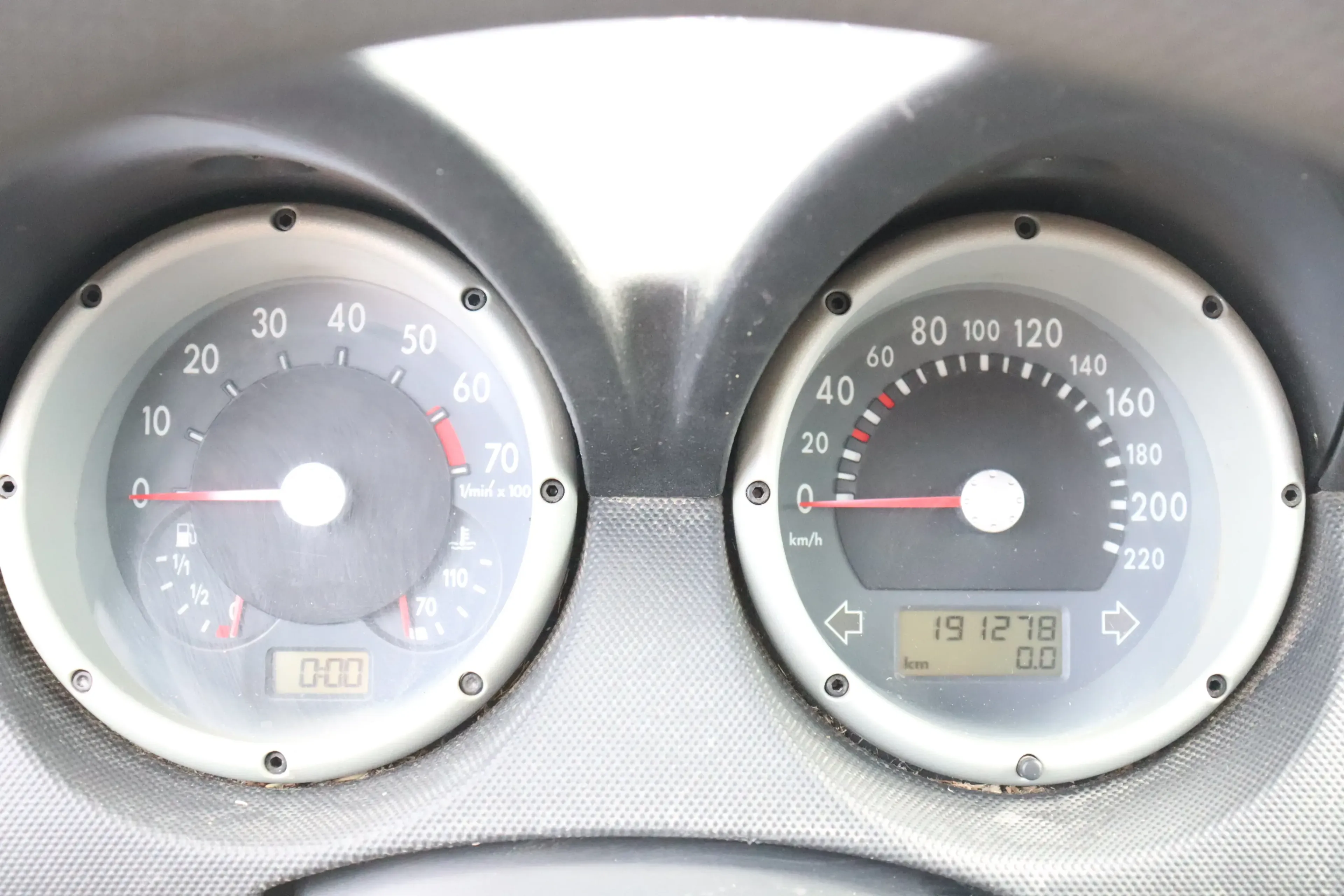 VW Lupo Tacho Tachometer Kombiinstrument 191.000km 6X0920801 1,4 16V 1,0 50PS 75 - Bild 1