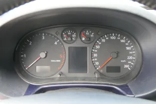 Audi A3 8L Tacho Tachometer Kombiinstrument 8L0920932D 443.000km TDI Diesel - Bild 1