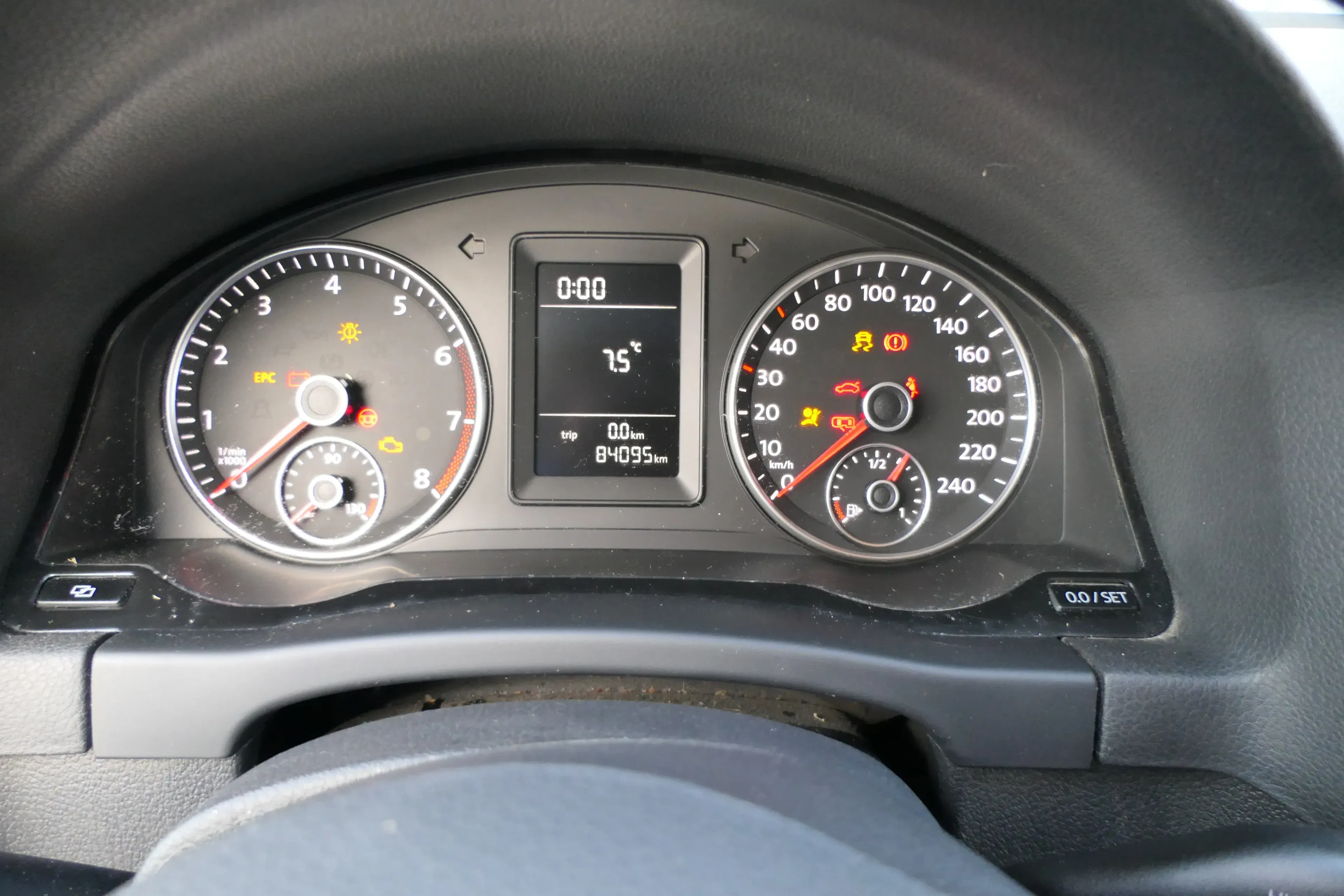 VW Golf 6 5M Plus Tacho Tachometer Kombiinstrument 5M0920860A 84.000KM - Bild 1
