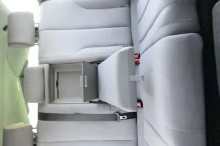VW Passat 3C Kombi Avant Variant Sitz Rückbank Rücksitzbank Sitze Ski durch grau - Bild 4