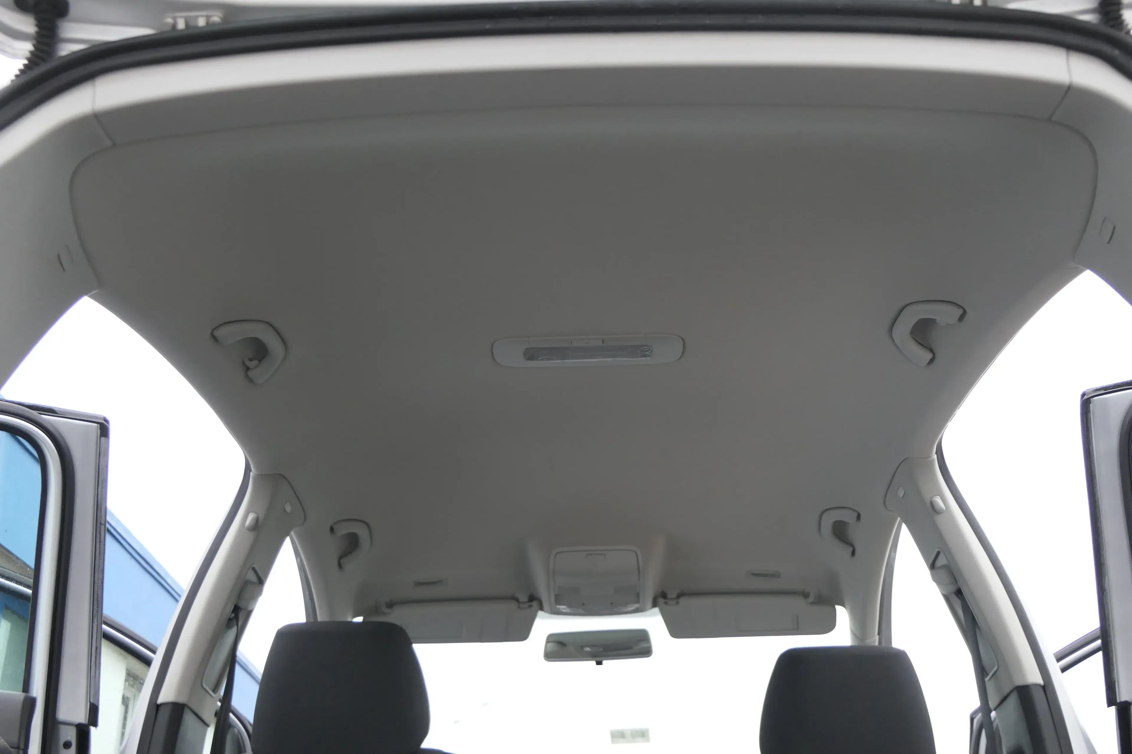 VW Golf 5M Plus Himmel Innenraum Decke Dachhimmel Dach oben perlgrau grau - Bild 1