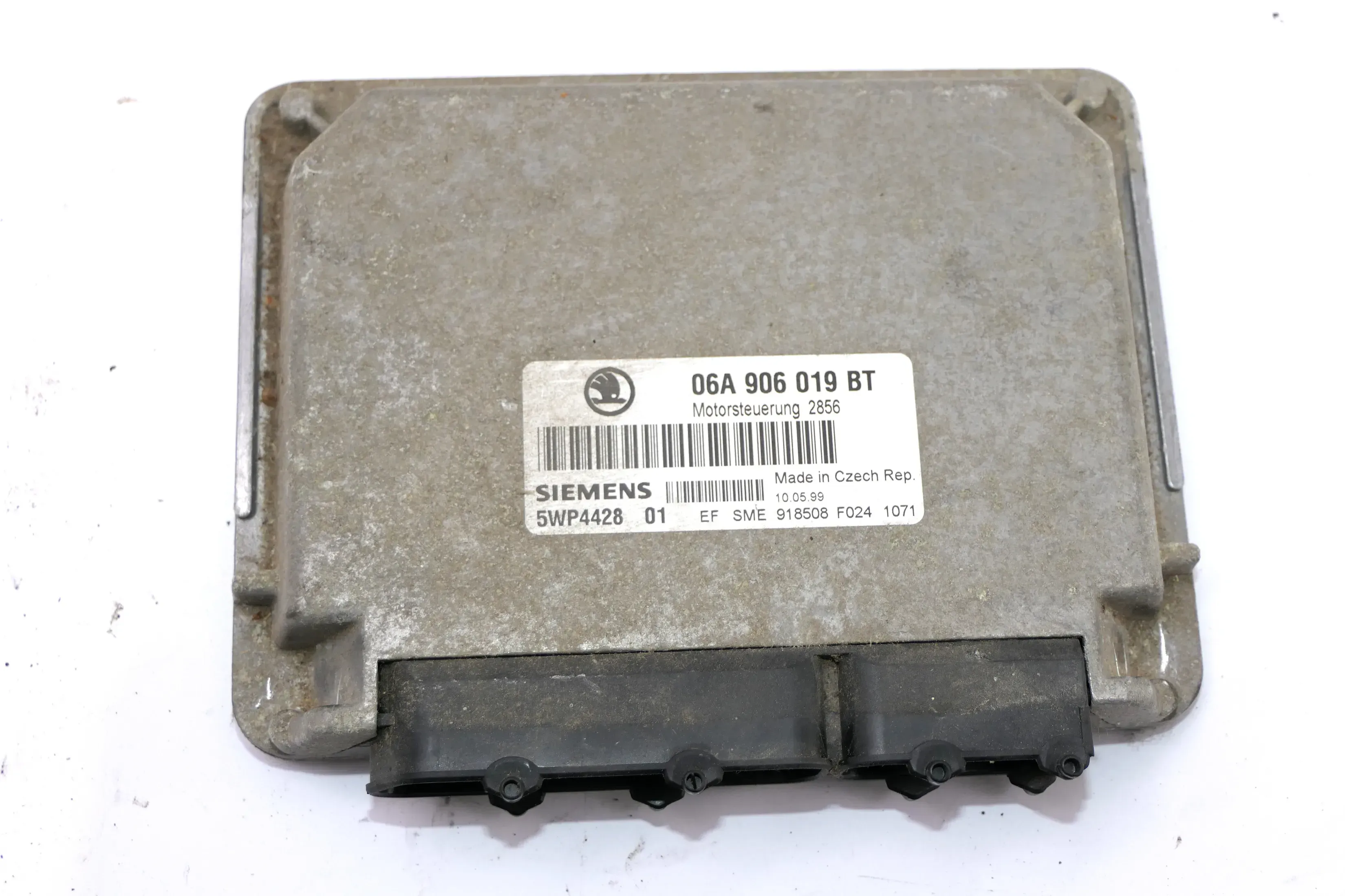 Skoda Octavia Steuergerät 1,6 74kw 06A906019BT AKL AEH Motor Motorsteuergerät - Bild 1