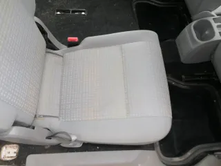 Caddy 3 2K Sitz Rücksitz hinten rechts 1.Sitzreihe grau (hinterm Beifahrersitz) - Bild 2