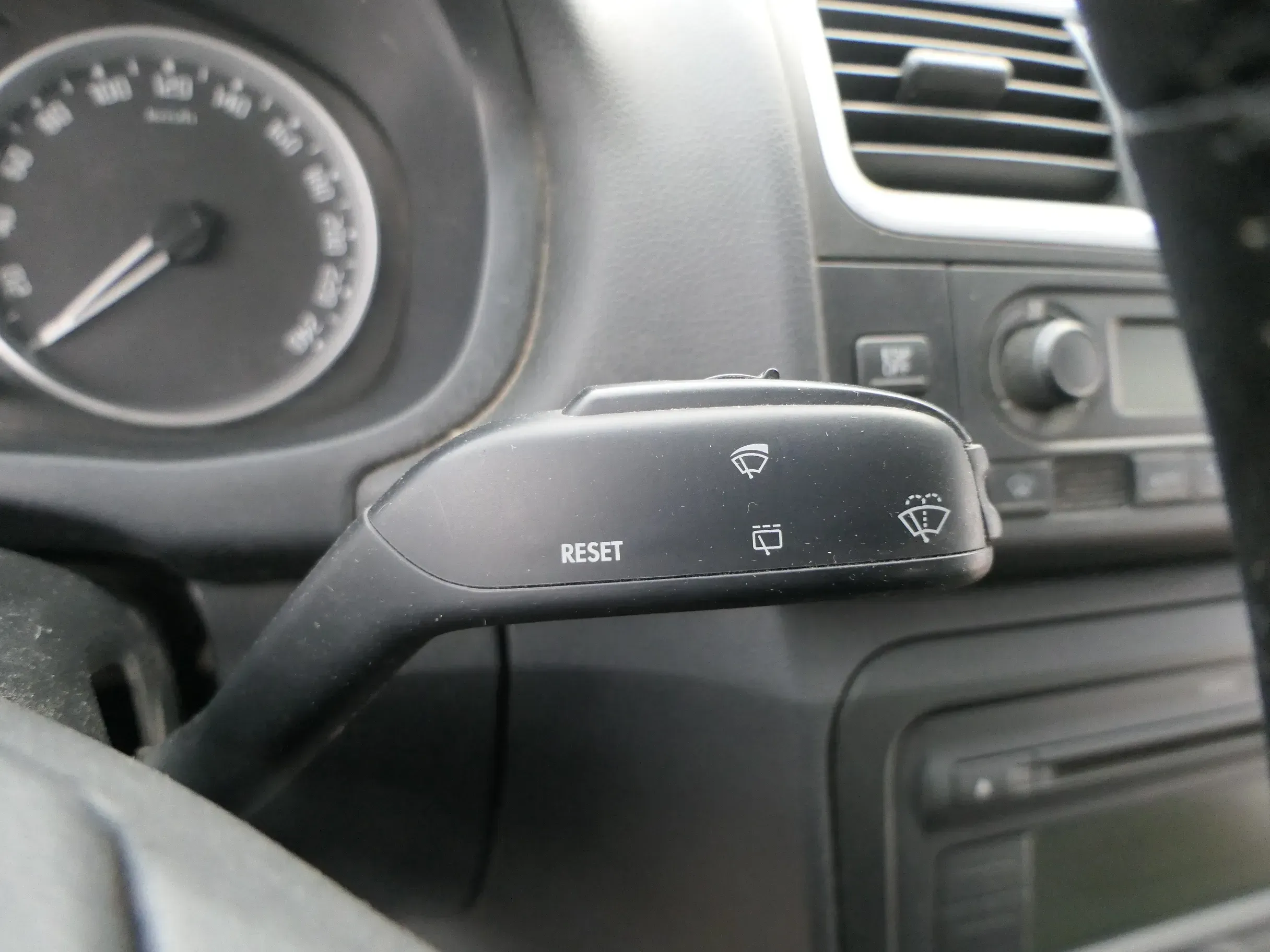 Skoda Fabia 5J T5 Lenkstockschalter Blinkerhebel Wischer Wischerhebel 7H0953513A - Bild 1