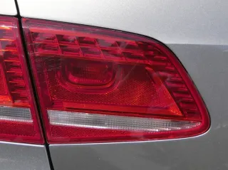 VW Passat 3C B7 Limousine Rücklicht hinten links innen Rückleuchte LED 3AE9453 - Bild 1