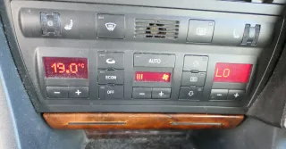 Audi A6 4B C5 Steuergerät Klimaanlage Klimabedienteil 4B0820043AF Climatronic - Bild 1