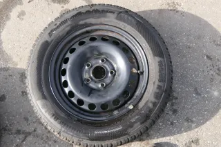 VW Golf 6 Caddy 2K 195/65 R15 91T Winterreifen M+S Felgen Reifen M&S ca. 7-8mm - Bild 3