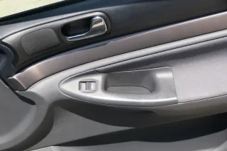 1x Audi A4 B5 Türverkleidung Verkleidung Tür vorne rechts Griff Öffner - Bild 2