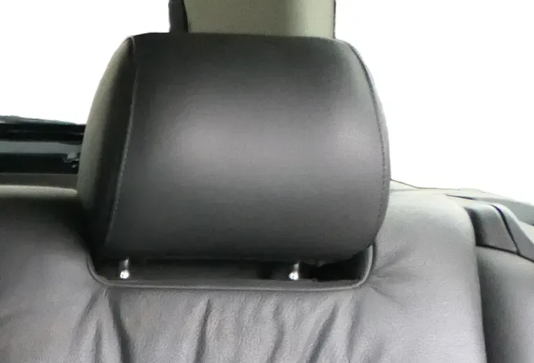 1x A4 B5 A6 4B Kopfstütze hinten rechts/links Leder schwarz soul Buffalino - Bild 1