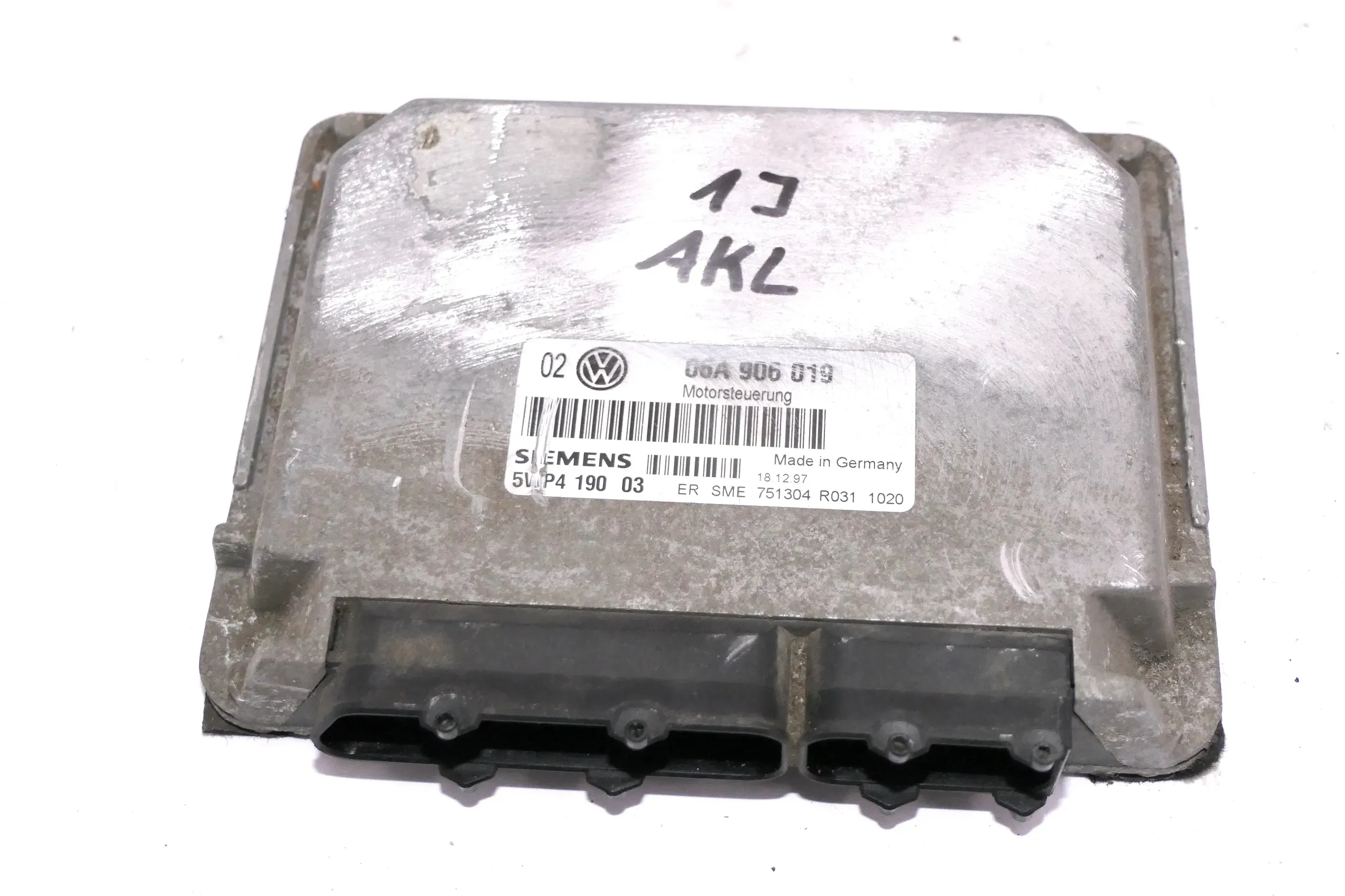 VW Golf 4 Bora Steuergerät 1,6l 74kw 101PS 100PS AKL AEH Motor 06A906019 - Bild 1
