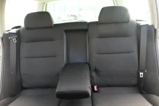 Passat 3B 3BG Kombi Avant Variant Sitz Rückbank Rücksitzbank Kopfstützen schwarz - Bild 2