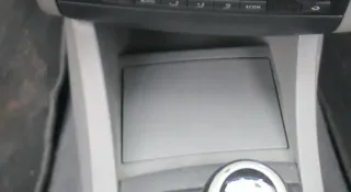 Seat Ibiza 6L Aschenbecher Zigarettenanzünder vorne grau - Bild 1