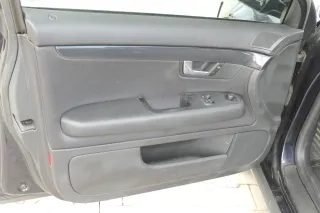 4x Audi A4 8E B6 Türverkleidung Verkleidung Tür vorne + hinten schwarz links - Bild 3