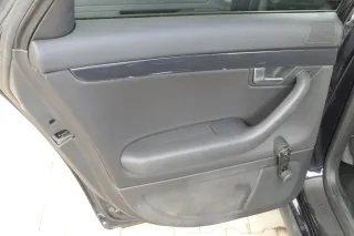 4x Audi A4 8E B6 Türverkleidung Verkleidung Tür vorne + hinten schwarz links - Bild 7