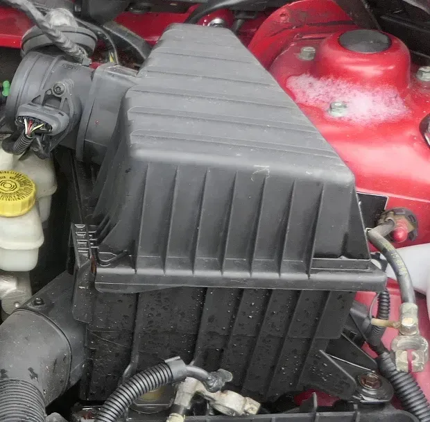 VW Fox 5Z Luftfilterkasten Luftfilter Kasten Gehäuse 1,4 TDI BNM 5Z0129607G - Bild 1