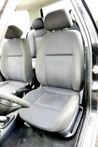 VW Polo 6N2 Seat Ibiza 6K Golf 3 Sitz vorne links Fahrersitz 4/5-Türer höhenvers - Bild 1