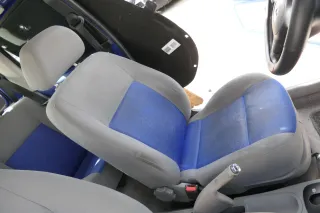 Seat Arosa Lupo Sitz vorne links Fahrersitz Höhenverstellung blau grau - Bild 4